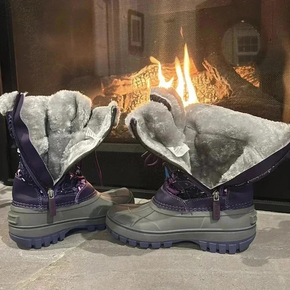 Tundra Perth Water resistant Thermolite insulation, zip up faux fur, snow boots - Picture 9 of 14